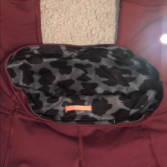 soul cycle x lululemon leggings - Picture 5 of 7